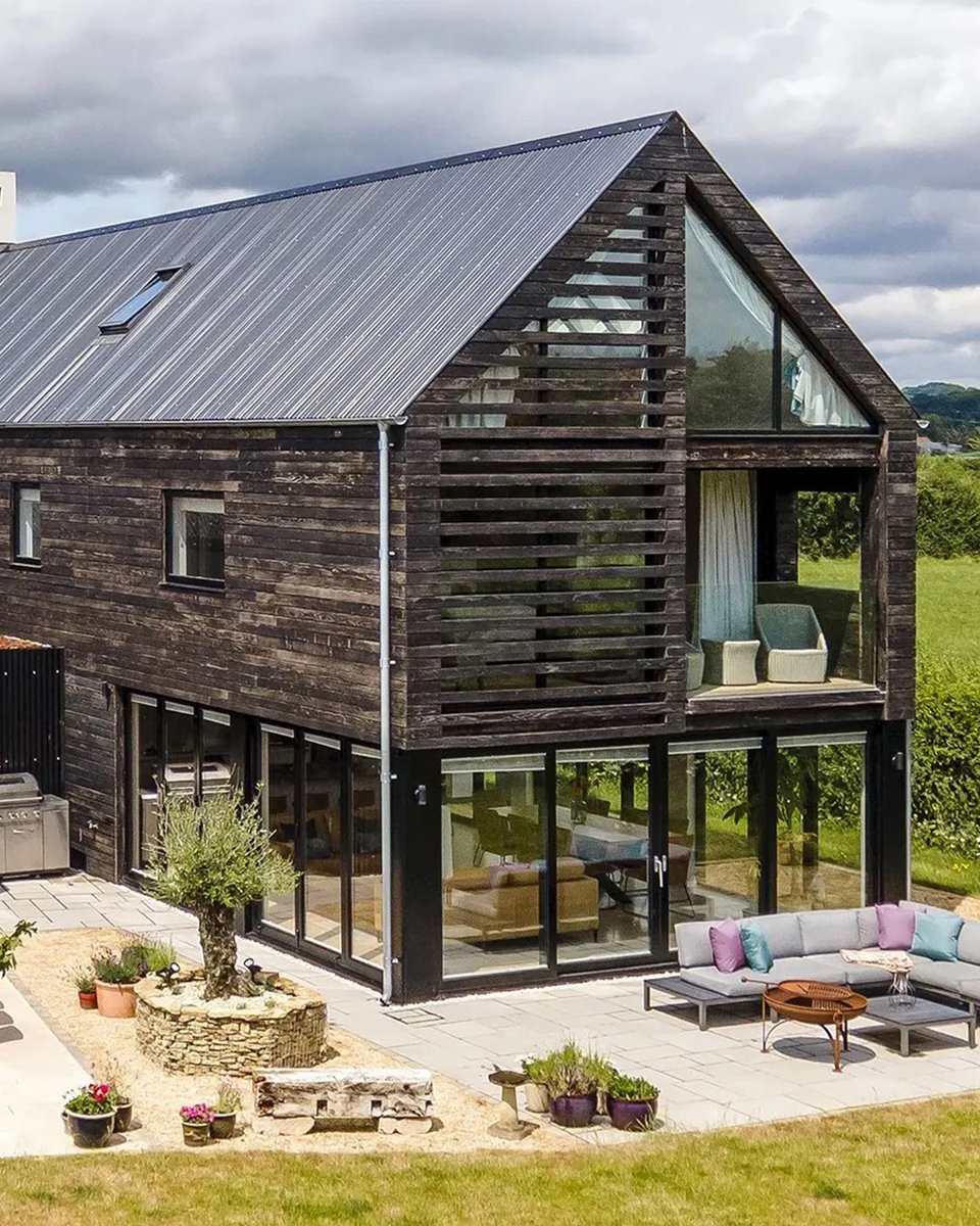 BuildItMagazine's tweet photo. Knocking down an existing house and rebuilding on the site could be the perfect route to a bespoke home – but what does this route involve and is it always a viable option? Find out here: https://t.co/AbK6JEHa6H https://t.co/AjP26zwDLz