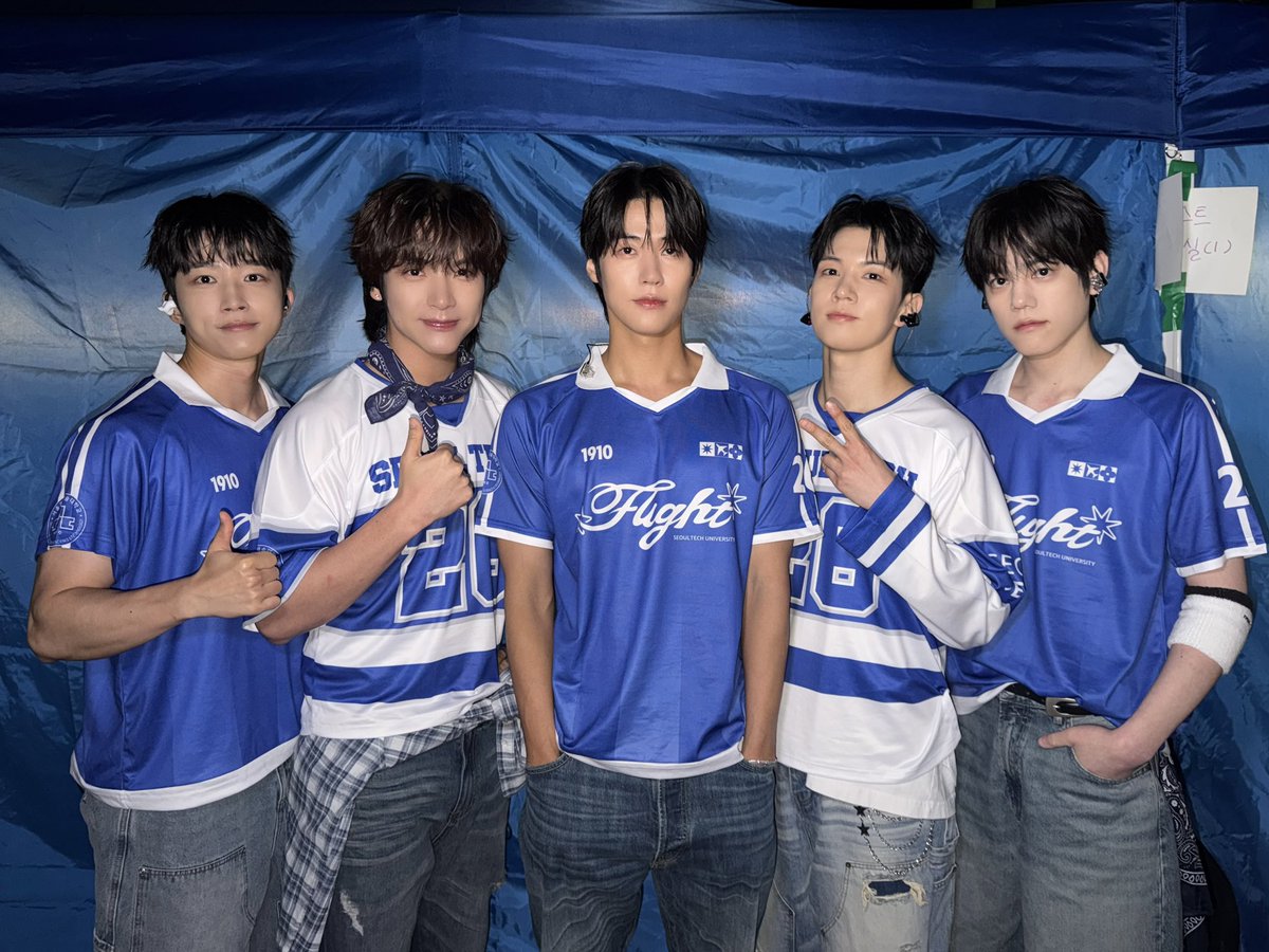 NFlyingofficial's tweet photo. [📸] 서울과학기술대학교 2026 어의대동제 FLIGHT

#NFlying #엔플라잉 https://t.co/mjCjIIdIsU