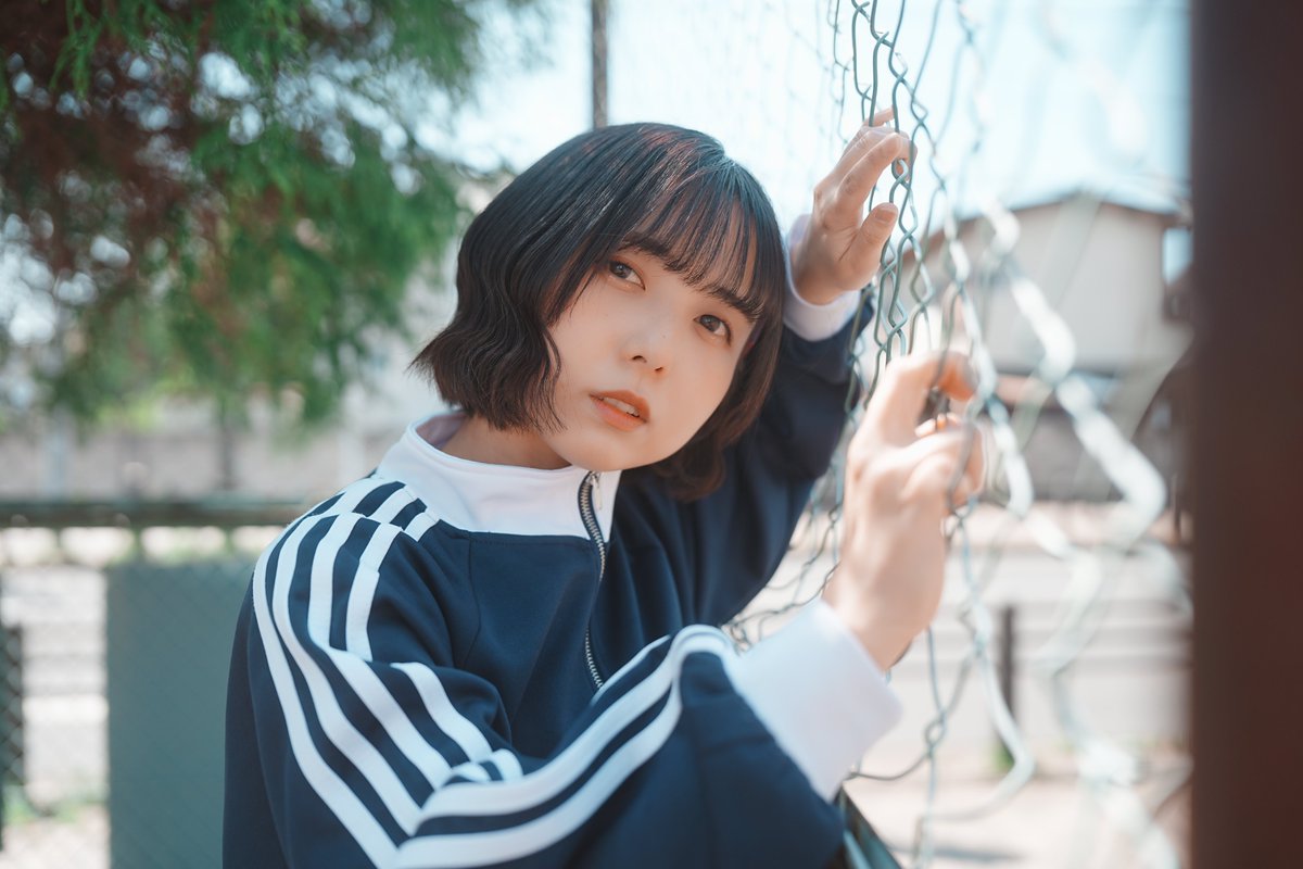 kossetsumigi's tweet photo. ＃いつかのヤマザキさん
＃イーゼル芸術工房
＃アイドルズ
＃SONY https://t.co/oLvnE8Byoi