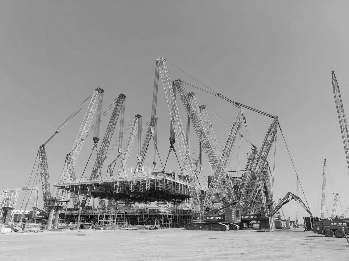 Sarens's tweet photo. At Sohar #Port, Sarens #CrawlerCranes supported large-scale #Offshore jacket #Fabrication in #Oman. This major #Energy #Infrastructure operation required #Global #Logistics, planning, and truly monumental #HeavyLifting. https://t.co/EveEL4QVQo #NothingTooHeavy https://t.co/LC3FgMVUIQ