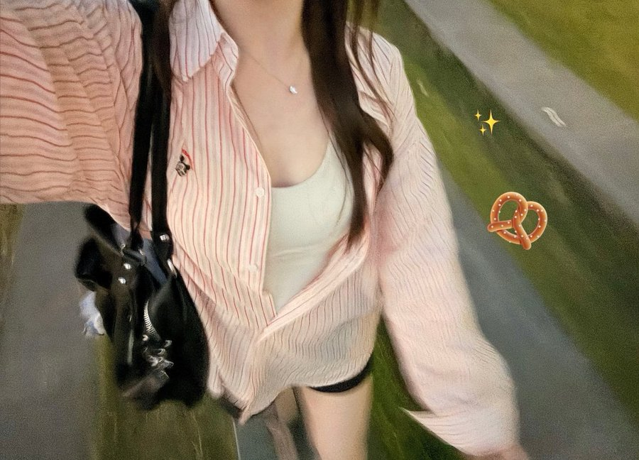 chalard199's tweet photo. 今日琴似外飲みか家飲みか…🧐
相手すら決まってない
#札幌 #自撮り界隈 https://t.co/8CmFrQVQac