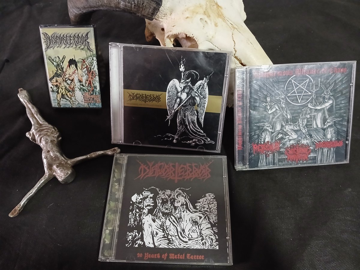 AiganProd's tweet photo. CD - Disforterror - Impalement and Holocaust Stench - SP/BRA – R$70,00
CD - Disforterror - 20 Years Of Terror Metal - SP/BRA - R$25,00 
3 Way CD - Disforterror / Nocturnal Damnation / Perlokus - Blasphemous Alliance of Chaos - BRA/South Korea / Thailand - R$25,00
Tape - Disfor https://t.co/ZHFgxe8yoP
