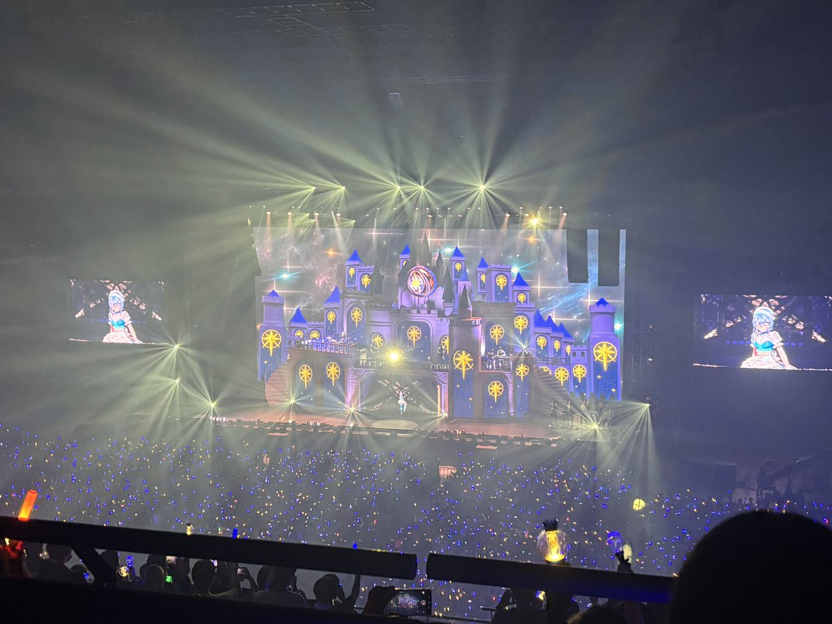 ino_tac's tweet photo. 本当にいいライブだった……すいせい星街&amp;関係者の皆さま本当におつかれさま……！！！ https://t.co/zrqdoooHct