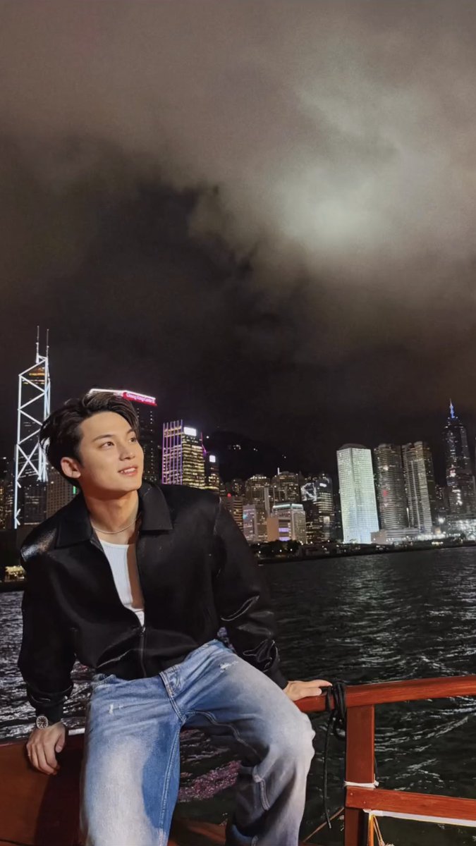 urijib_mw's tweet photo. 🖤 https://t.co/NFarqNBHs9