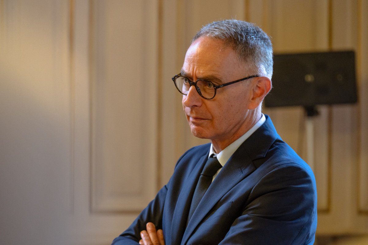 prefetrhone's tweet photo. 👏 Le préfet de région, Étienne Guyot, a remercié l'ensemble des acteurs mobilisés lors des épisodes successifs de canicule qu'ont connu le département et la Métropole de Lyon.

💬 « La protection des personnes et des biens, la prévention des risques et la continuité des services essentiels font partie de ses responsabilités premières. Face aux fortes chaleurs, l'État doit savoir où se trouvent les risques, quelles capacités sont disponibles et comment les mobiliser lorsque la situation évolue. » Étienne Guyot