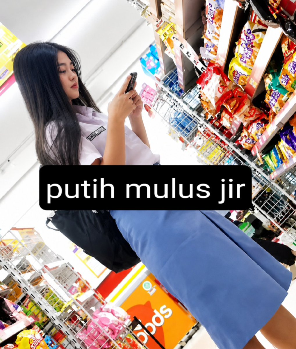 RoseMyersMYF10M's tweet photo. Wangi banget pasti anvnya
https://t.co/xgClyJJzCL https://t.co/rDnjrcsinQ