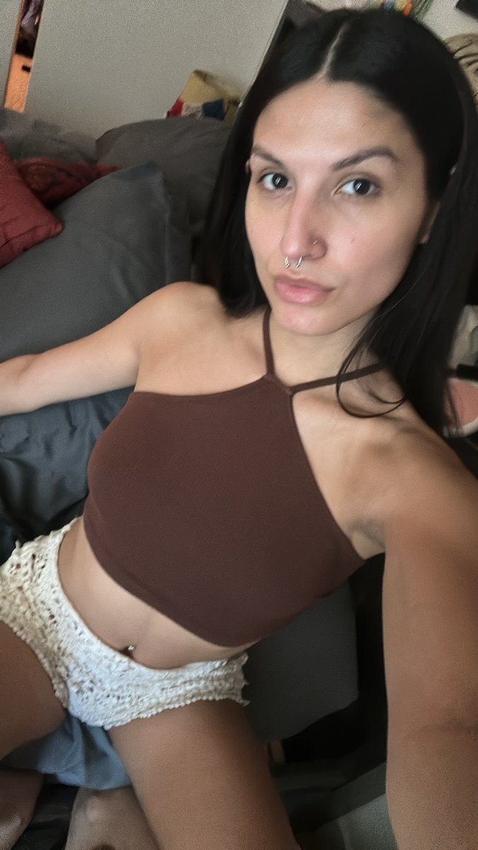 Autumn_ts560's tweet photo. GOOD MORNING MY PRETTY TS GIRLS.🥰❤️🔥💋🏳️‍⚧️

#Trans #transcommunity #translovers #transmen #pride #usa #uk #goviral https://t.co/lLFFL7xDuQ
