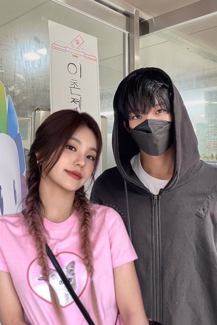 dahliamavisb's tweet photo. Happy birthday makaizar mahesa marawa malin kundang 🥳🧡 https://t.co/si3O4s2kKO