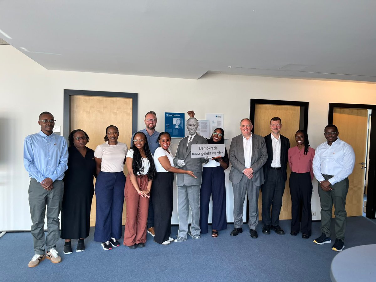 KAS_Kenya's tweet photo. 🇰🇪🇩🇪 A day of dialogue, diplomacy and leadership in Berlin.

As part of the KAS Dialogue Programme: Young Leaders’ Perspectives on Foreign Policy and Global Challenges, the delegation visited the KAS Academy, Konrad Adenauer Forum, Federal Foreign Office and Bundestag. https://t.co/9terEg7QNe