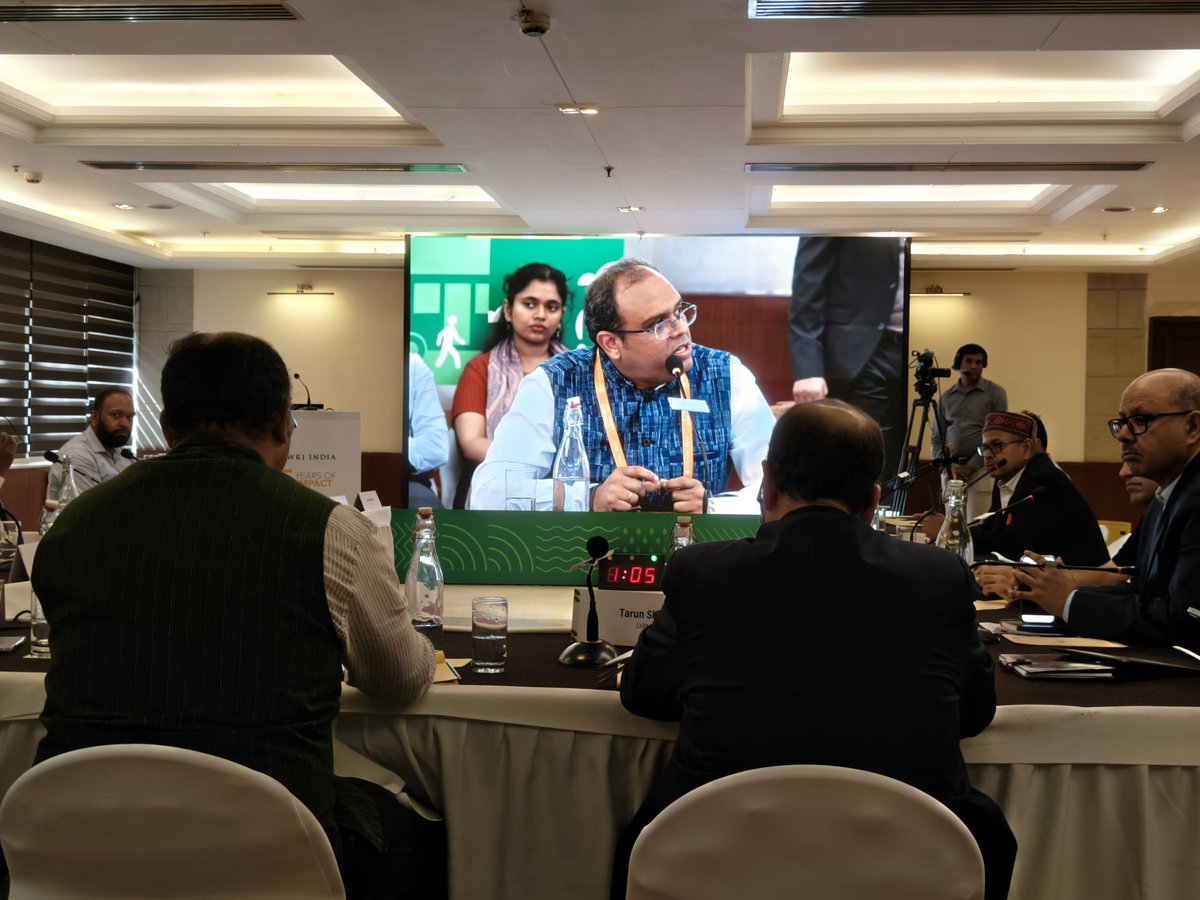 ERodDev's tweet photo. Today @WRIIndia convenes a conversation on financing logistics in #India: The sector ranks high in terms of development priority, esp. after the #MiddleEast crisis, w/ much-needed #EVs such as e-buses &amp; e-trucks as part of #green transport &amp; logistics solutions in need of finance https://t.co/CwY9rgW9f7