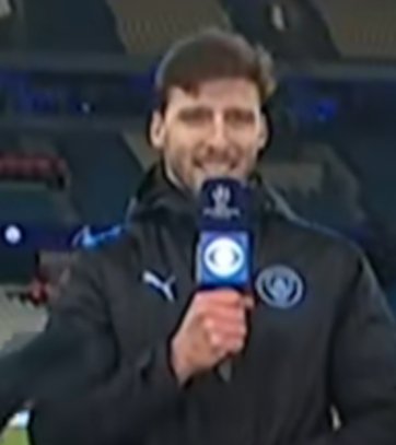 UTDRivon's tweet photo. 🚨 Ruben Dias opens up on what Ayyoub Bouaddi told him during Man City's UCL game against Porto:

🗣️ “He came up to me and said, ‘Rúben, move five metres to the left. You’re leaving too much space behind you.’ (laughs)

‘I looked at him like, ‘Brother, I’ve been playing centre-back for a while now.’ 

‘But then I looked at the pitch and realised he was right, so I moved.

‘That’s what I love about Ayyoub. He’s 18, but when he talks about football, he talks like he’s 35. He doesn’t care who you are. If he sees something wrong, he tells you.

‘And honestly, I’d rather have a young teammate who has the courage to speak than one who sees something and stays quiet.

‘So yes, I listened to him. The young boss gave an order, I followed it.’ (laughs)

‘Maybe I should start calling him gaffer.’”