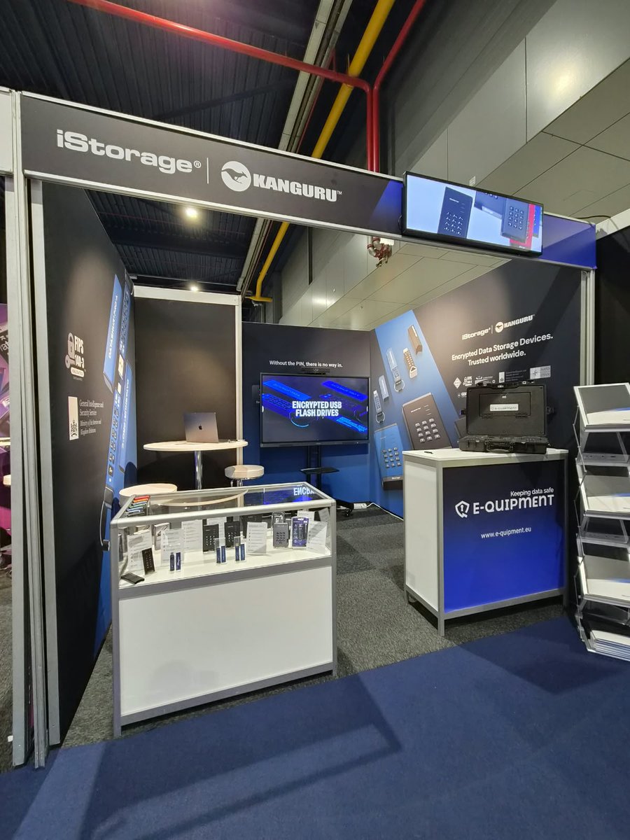 iStorage_ltd's tweet photo. Day 1 at Cybersec Netherlands

The datAshur PRO+A presented for the first time in the Netherlands, alongside the datAshur PRO+C. Both BSPA &amp; FIPS 140-3 accredited. Purchase on stand 11.E014. 

Register for entry here: https://t.co/DprhB00A97

#CybersecNL #CyberSecurity https://t.co/b3qxVp465y