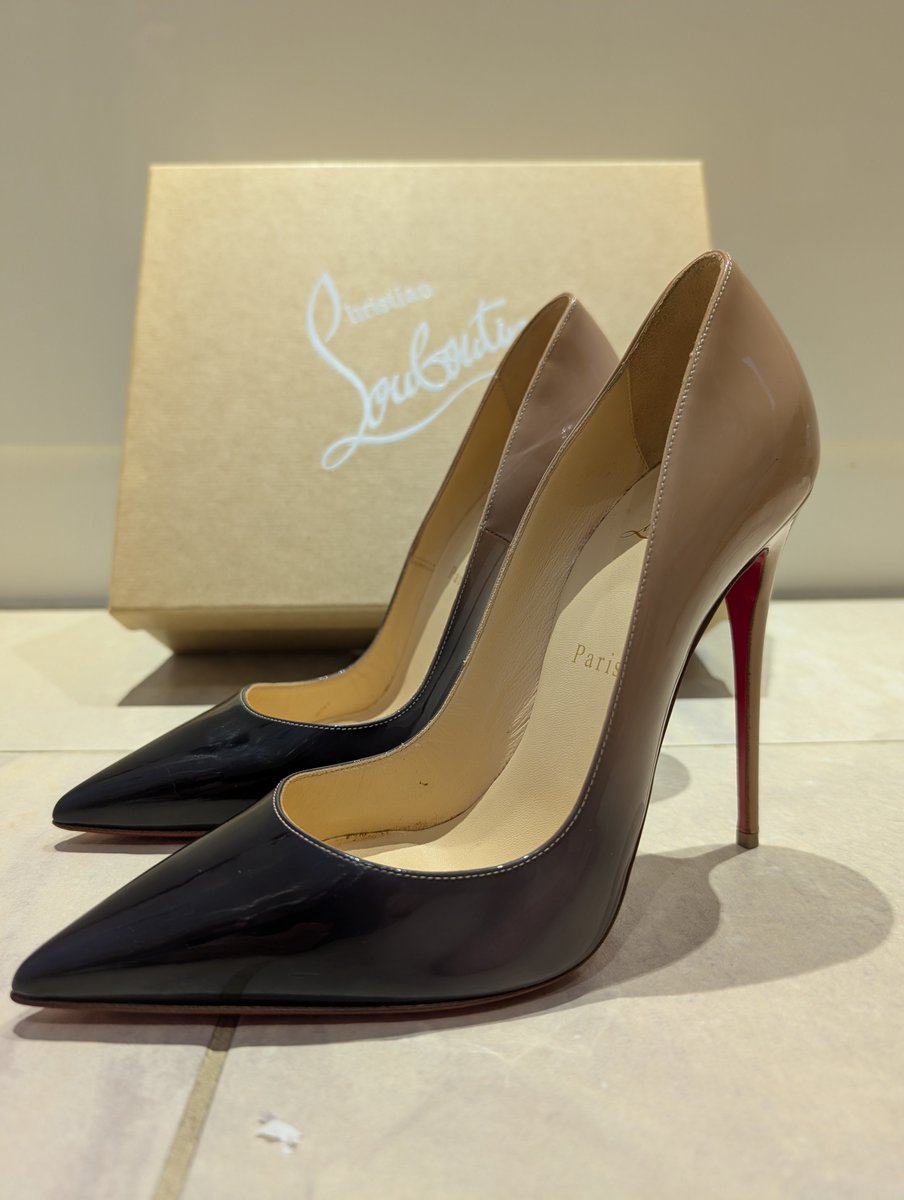 heeltastic101's tweet photo. Why waste it on your wife when instead it feels so good for your Mistress to take what she wants..... https://t.co/YJ6IgkAQL3