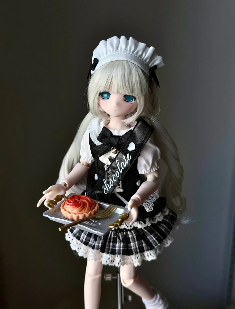 HappyEngineBJD's tweet photo. [Wuzhi] 配送が遅れています 🥺

「急いでこれを届けない��…」

『放課後シリーズ』BJDアクションフィギュア
通常版6体＋隠し版1体

rednote@+小縁への依存度高+

#bjd
#bjddolls
#arttoy https://t.co/hf1XZvXJU8