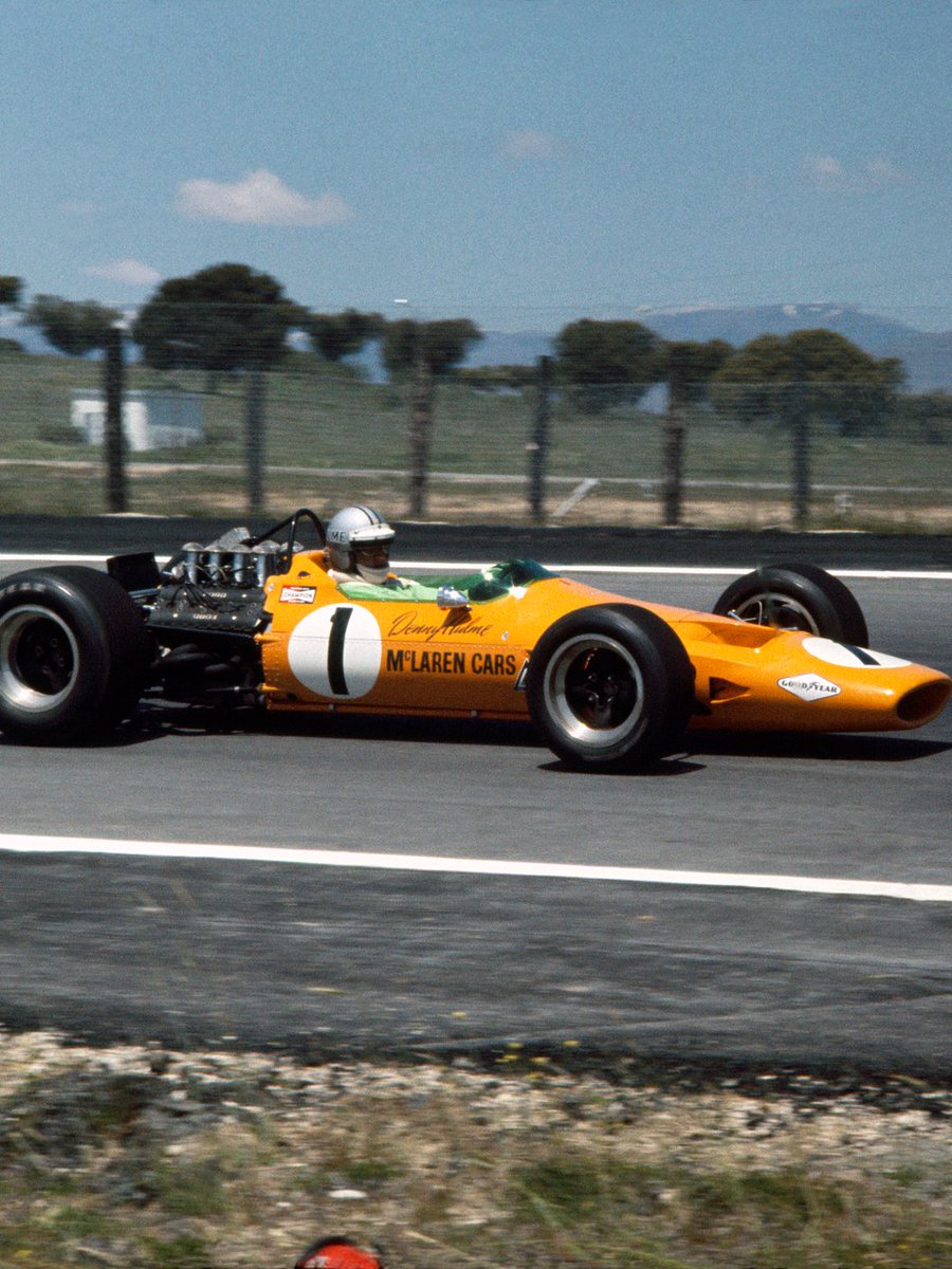 McLarenF1 tweet picture