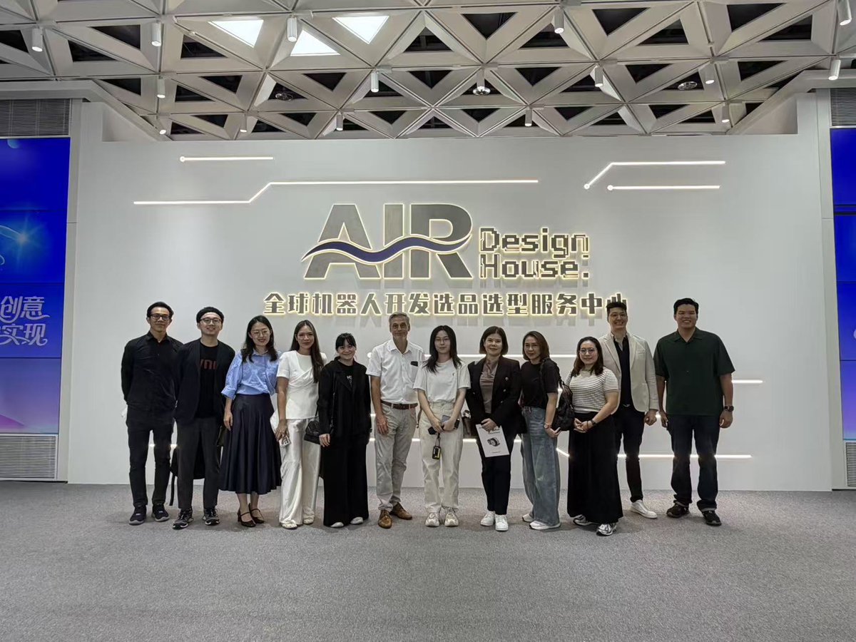 AIRDesignHouse's tweet photo. Honoured to have welcomed the delegation from the Thai Intralogistics Association (TIA) to AIR Design House yesterday.

It was a great opportunity to exchange ideas with Thai logistics entrepreneurs on how design and spatial innovation can enhance operational efficiency and business environments. We truly appreciated their interest in our design philosophy and the inspiring conversations we shared.

We look forward to exploring future collaborations that bridge Thailand’s logistics expertise with our creative approach!

#AIRDesignHouse #ThailandIntralogisticsAssociation #DesignInnovation #Logistics #CreativeExchange