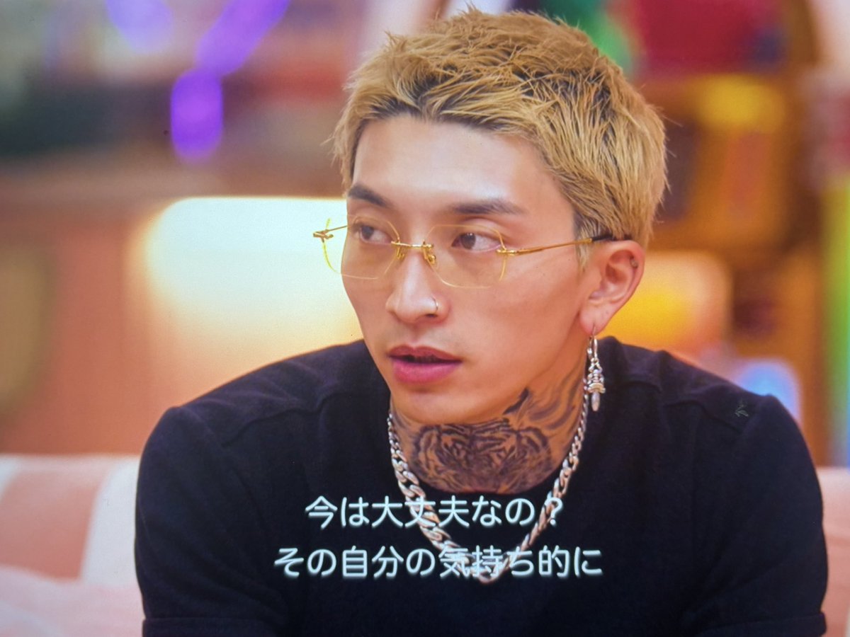 iwateyama_'s tweet photo. ルネのこの顔（左）予告以外全くなかったのが残念だった　奇跡の一枚じゃん　

#ラヴ上等2 https://t.co/8J1GDr1iAX