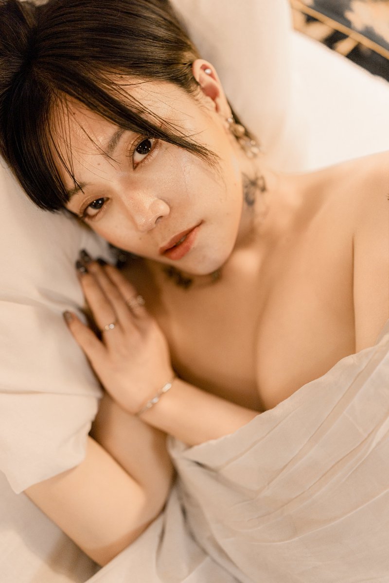 hamasandayooon's tweet photo. Hama Digital Book
「 可惜夜 」#07（完）
@kasumi_takamura
#hamadigitalbook https://t.co/8AOCqsObnh