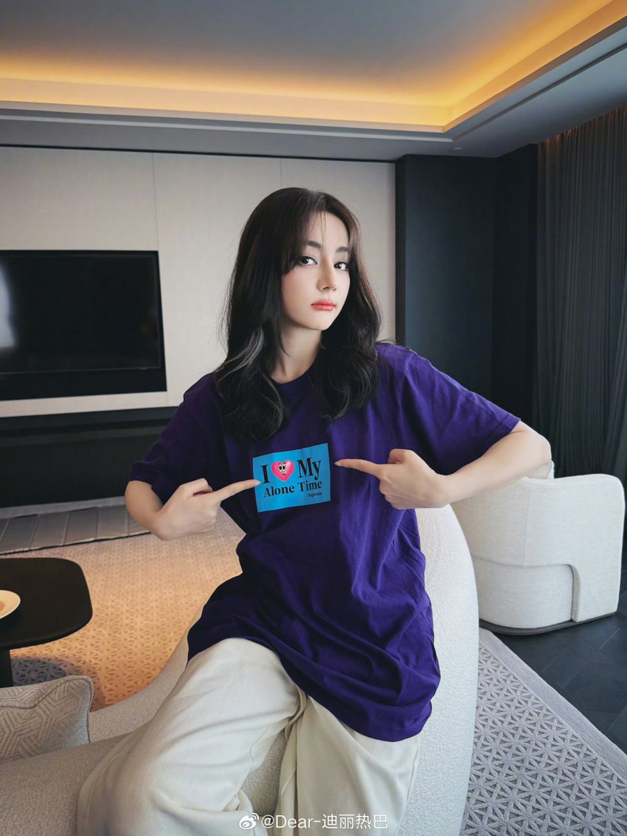 Babaxiaobaobei's tweet photo. ป้าดด I love my alone time เลยล่ะๆสวยโสดโปรดอย่าจีบมาก ใครอยากเห็นชีมีแฟนก็อาจจะยังน้าา https://t.co/HYfDaGzWFy