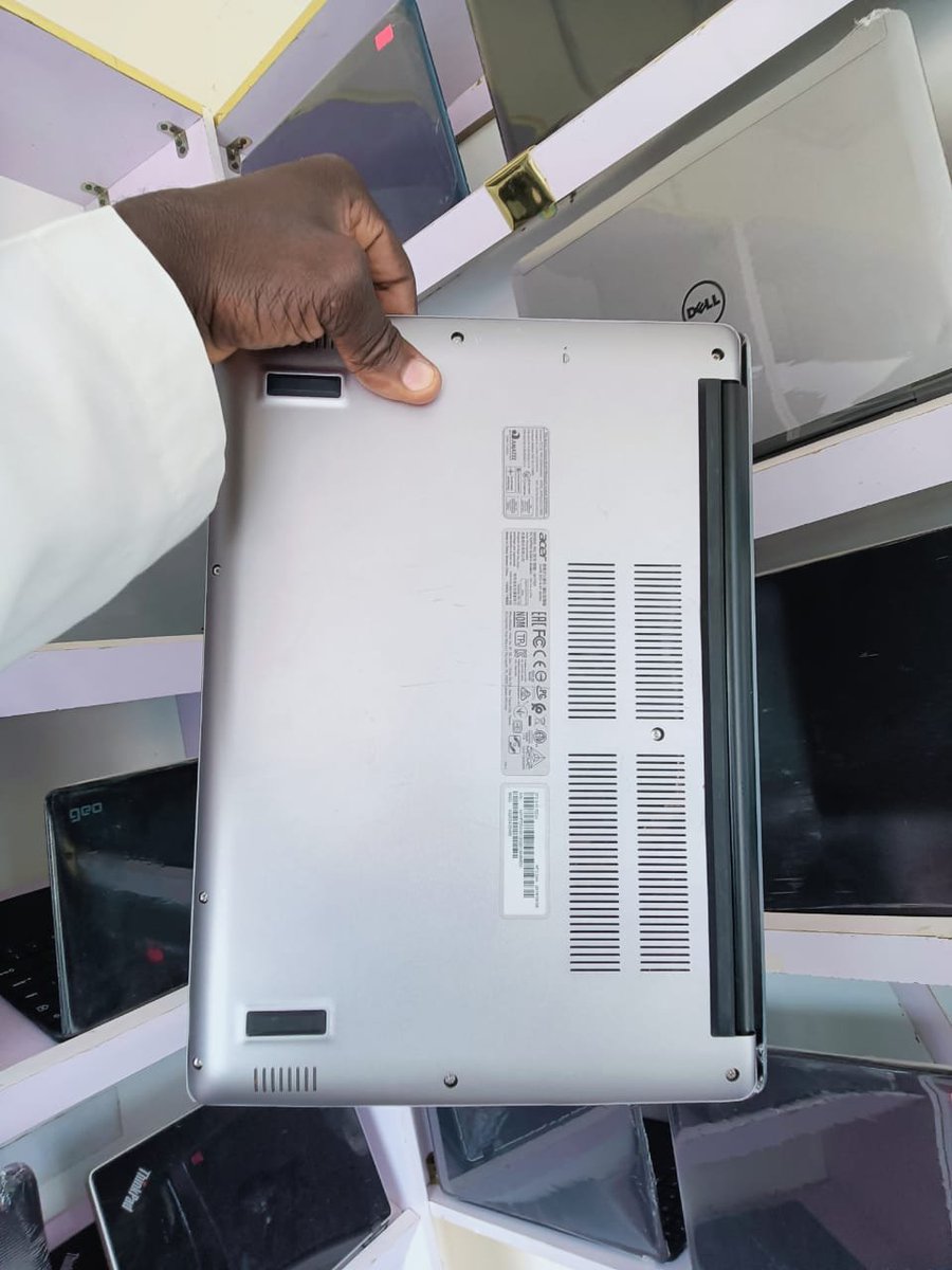 Alameen___Abba's tweet photo. . ACER SWIFT  14 INCHES
.  RYZEN 3 
.  512 RADEON GRAPHICS
. LIGHT KEYBOARD
. 128 SSD 
. 4 GB RAM 
. FINGER PRINT
. 2.60 PRESESSOR 
. 160k Only 

WhatsApp: 08117261313

Repost 🙏 https://t.co/pukMBn0LeC