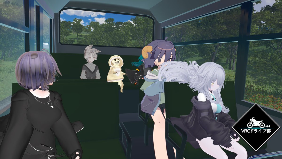 hitsuji_gunpla's tweet photo. #VRChat #VRCドライブ部 
皆でバス移動～ https://t.co/uqh4XL9iRi