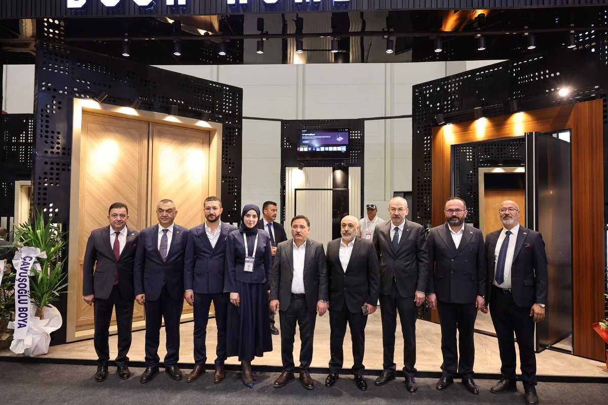 kayserivaliligi's tweet photo. 📍 Kayseri OSB Uluslararası Fuar Merkezi 

Valimiz Sayın Gökmen Çiçek, OSB Uluslararası Fuar Merkezinde 9-12 Eylül tarihleri arasında düzenlenen 4'üncü Ulusal, 1'inci Uluslararası KAPEX Kapı Fuarı'nın açılış programına katıldı.

Vali Çiçek, açılışın ardından fuar alanında yer alan stantları ziyaret ederek katılımcı firmaların ürün ve çalışmaları hakkında bilgi aldı.