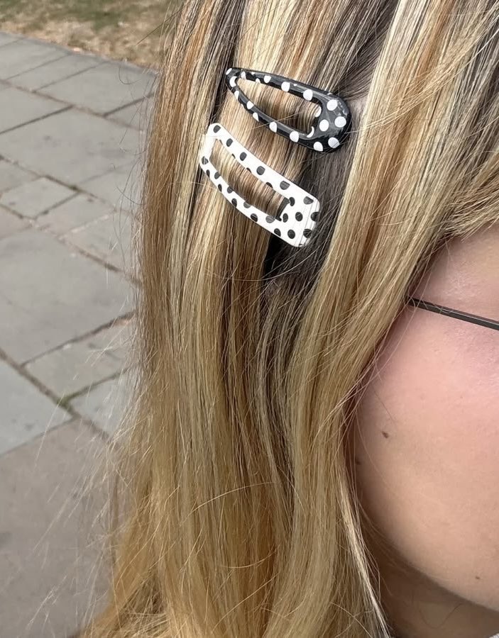 llizziebee's tweet photo. polka dot liz 𓈒𓏸.°• https://t.co/viuxJxZtVF