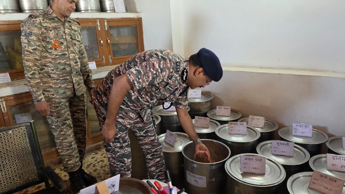 crpfindia's tweet photo. In continuation of his Kashmir Valley tour, DG @crpfindia Shri @gpsinghips visited the 35 Bn #CRPF camp.
​During the visit, the DG conducted a thorough inspection of key unit facilities, including the Barracks, Mess, MI Room, Motor Transport (MT) wing, Administrative Offices, and Stores.
​Emphasizing troop welfare, he engaged closely with personnel across all ranks to understand their on-ground challenges, grievance redressal mechanisms, and administrative requirements, reaffirming the leadership's commitment to robust operational support and well-being. 

#NationFirst
#Vandematram150 
#MissionNaxalMuktBharat2026
@gpsinghips
@crpf_j
@crpf_srinagar
@KOSCRPF