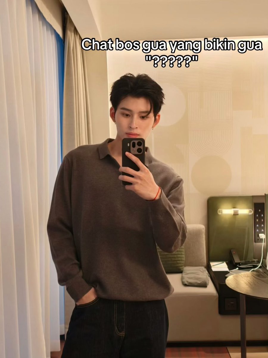 miamoriesn's tweet photo. Pondphuwin few tweets au 

; when supir pribadi lu seumuran
  edisi kemal ikut trend tiktok https://t.co/mtLylxNfzD