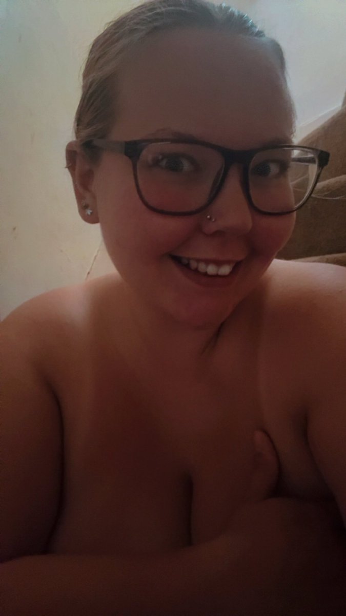 Beansplaceof's tweet photo. Fresh from the shower 🚿 https://t.co/02NqQSTPDL