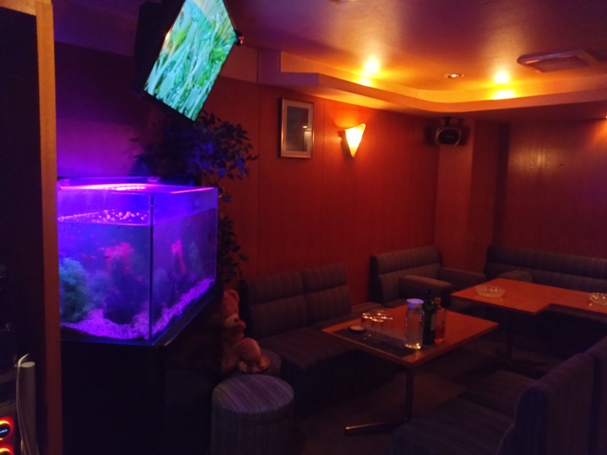 snackSKC's tweet photo. 水曜日🤗✨
夜は涼しい北24条へ🎶
みんなで飲みましょう🍻
SNS見たよでビール1杯サービス🍺
ご来店お待ちしております🌈
 #北24条
 #スナック
 #スナック好きな人と繋がりたい
 #ゴルフ好きな人と繋がりたい
 #飲み放題
 #歌い放題 https://t.co/toAegoIvWA