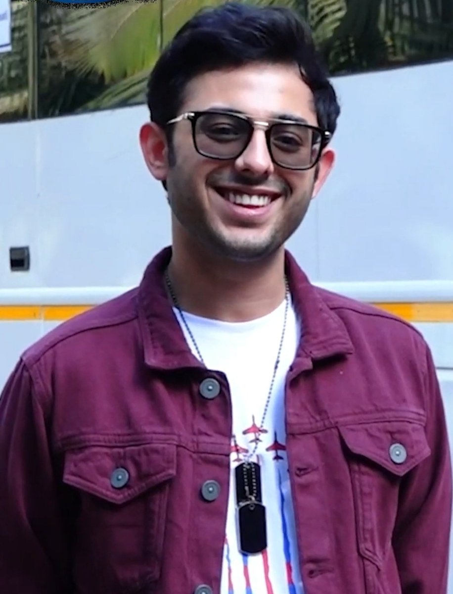 WeTalkkBB's tweet photo. 🚨BREAKING: CarryMinati openly backs ScoutOp !! #BiggBoss20 

“Scout in big boss will make my watching for the video bearable, usko banake mein bhee 30 lakh kamaana chahunga” https://t.co/u0bGodVFfE