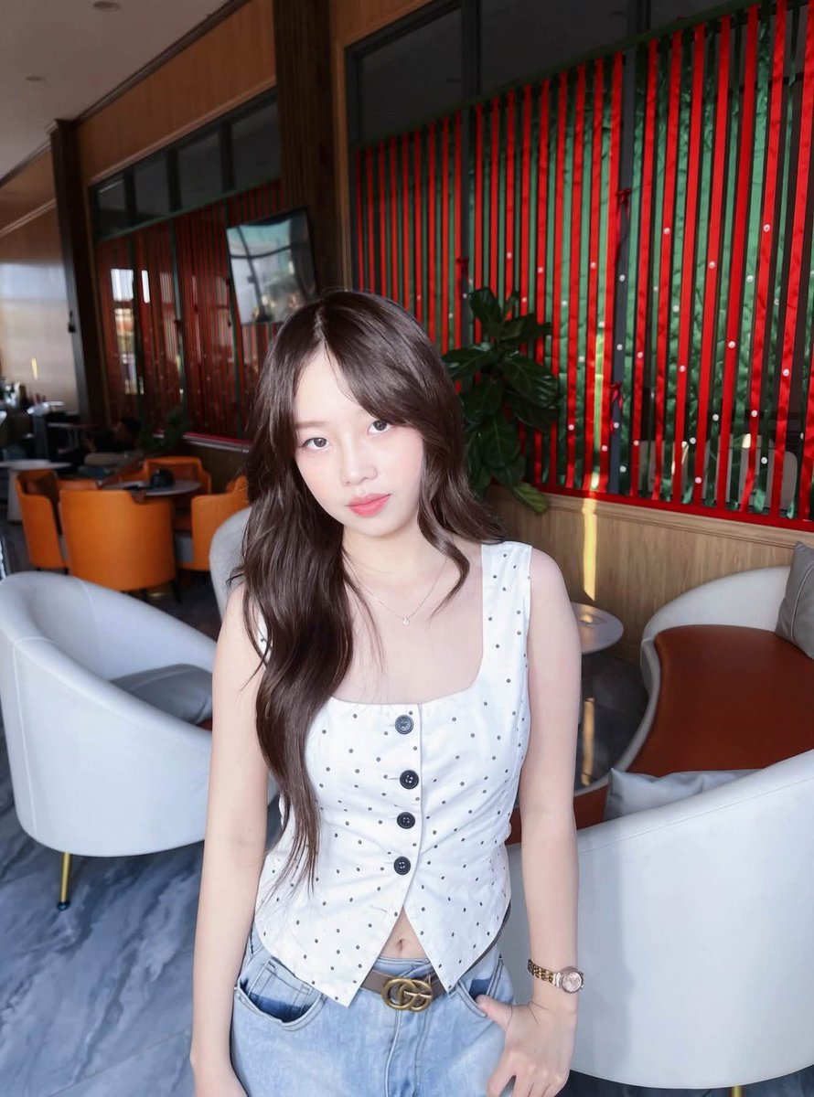 BudCoffelluse's tweet photo. 🍓 เช้าที่มีเวลาน้อยก็ยังดูแลผิว
ทาแล้วผิวดูเรียบขึ้นแบบเบา ๆ ✨
วันที่ต้องออกข้างนอกก็ยังได้
สัมผัสเบา ไม่หนา🔥🔥
🤍 600.1

 #รับงานเกาะโพธิ์

.
   🆔 :   @988xzkqi

เพิ่มเพื่อน
🖇️:  https://t.co/oBuY7k0kci

#บ้านบึง  บ้านบึง
⭐⭐................ https://t.co/3ksnJNdd9g