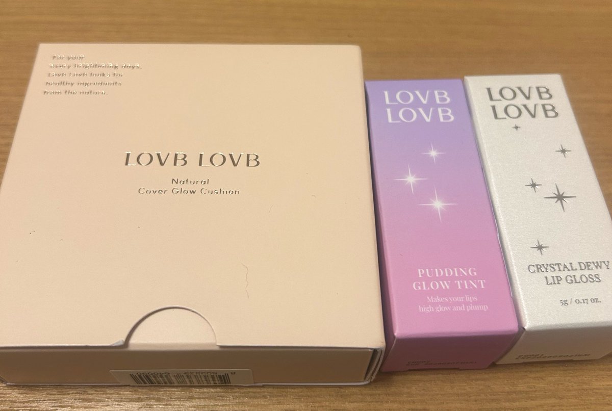 J7Kdm's tweet photo. ちなみにリップ買ったら超お得！
これ全部で1890円！ファンデもあって。
私明細見つからないから間違えてるかもw

なんか買い物の場として行ったら待たないし、安いし最高。
家帰って＠コスメ開いてビックリ🫢

他のも安かった。もっと買えばよかった。

#ソンスジャパン
#seongsujapan
#有楽町マルイ https://t.co/XBxHjZklOx