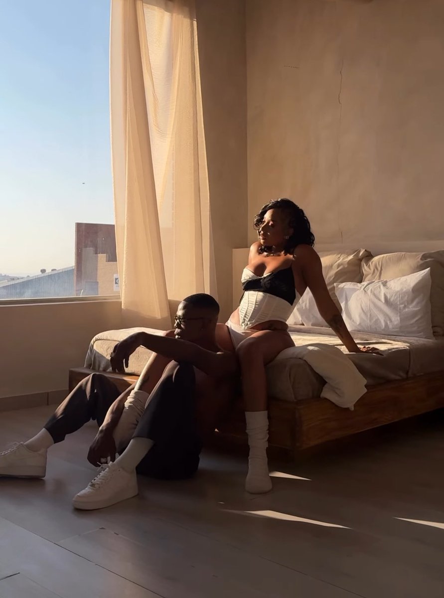HunadiFlorah's tweet photo. They look good together 🥵🔥 https://t.co/ctGulS8GE7
