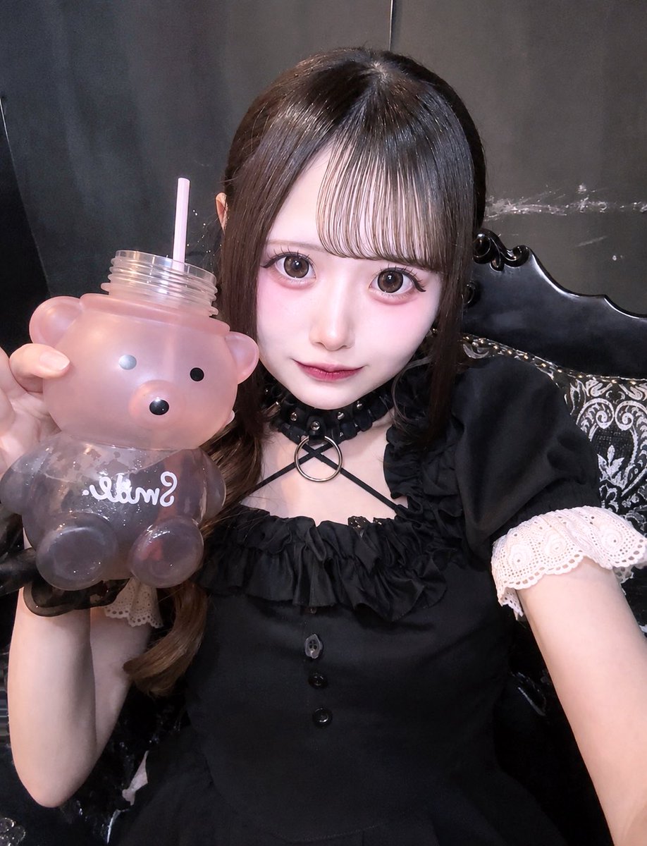 BH_amane's tweet photo. おわってまつ🐾

❤︎将来のこととか投資の話をしてくれたお兄さんたち！めちゃ勉強になりましたദ്ദിᐢ- ̫-ᐢ₎私も運命的な出会いしたらいいなㅠ ̫ㅠ♡

ありがとうございました💕
@andlove_akb https://t.co/8IH6X7TQSG