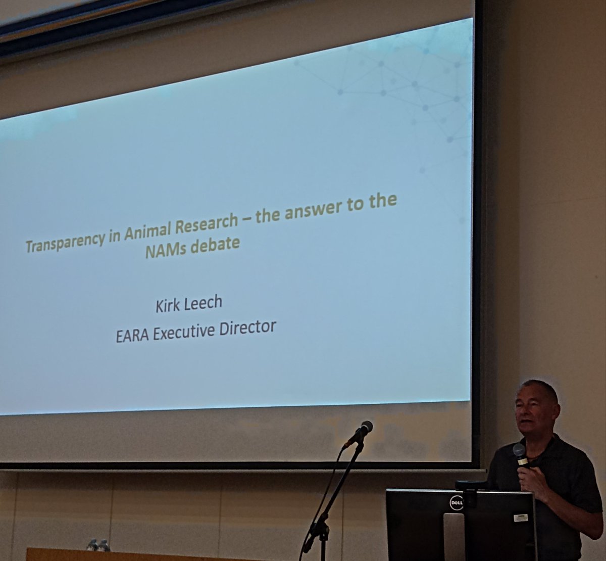 EARA_PL's tweet photo. At #PolLASA in Warsaw, @EARA Executive Director Kirk Leech highlighted that NAMs and animal research are complementary toolsโnot a binary choice. Openness drives progress and trust! ๐ฌ๐
#NAMs #3Rs #AnimalResearch https://t.co/q6WvtmbDNV