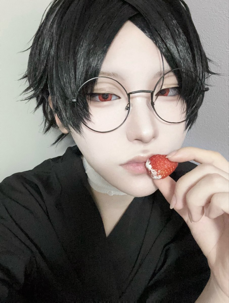 owenad11's tweet photo. cos おめでとう🍓♫ https://t.co/XUUTU1mb16