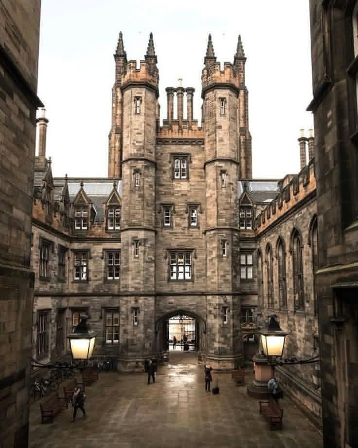 earthviewss1's tweet photo. Edinburgh, Scotland 🏴󠁧󠁢󠁳󠁣󠁴󠁿 https://t.co/XmgJIxcMZc