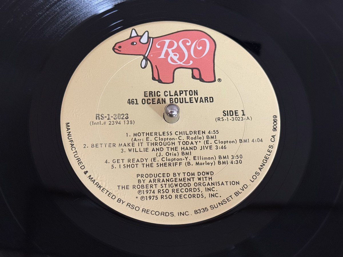 claptmania's tweet photo. #Eric_Clapton
Give Me Strength
しかし51年ぶりにステージで演ったとあらば、これは記念すべき年であり公演となりましたね。
また関連ブートレッグがドドっとリリースされるのかな。
写真集付で結構な額で出るんだろうな、きっと。😎
んじゃ今宵は461に針落とそう。
って入ってないじゃん⁉️(爆) https://t.co/Gulp1MXdGg