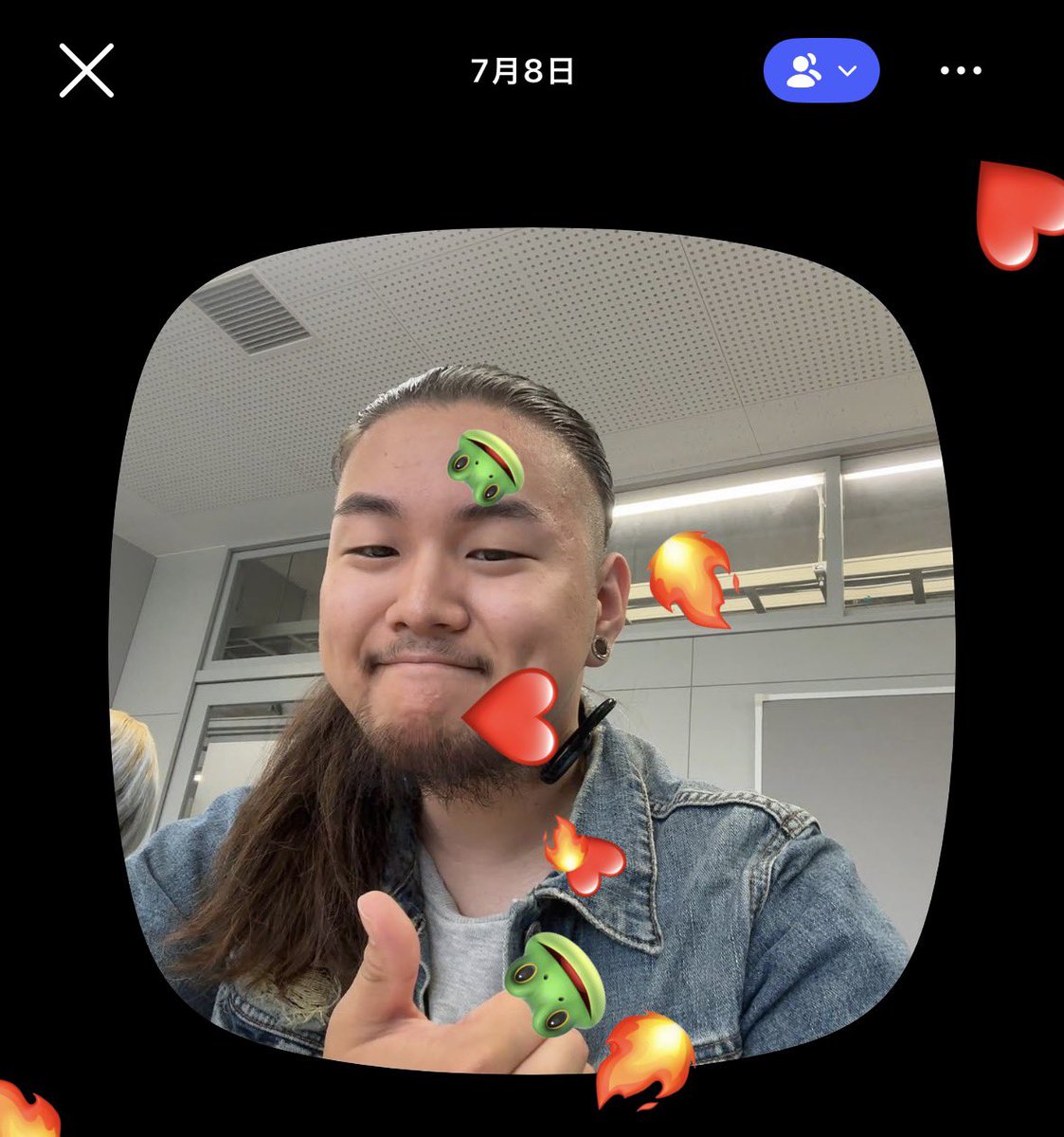 hsk_pen's tweet photo. @0w0pn 髭でロン毛で耳にデカめの穴がある、身体もゴツめな18歳高校生。 https://t.co/kk8uTF4zHq