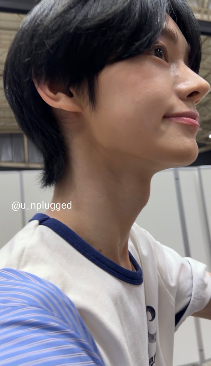 u_nplugged's tweet photo. グリ、セルカを撮ってる人のおこぼれでメンバーの顔を思う存分見れる神のイベント https://t.co/T5nVV7lrVb
