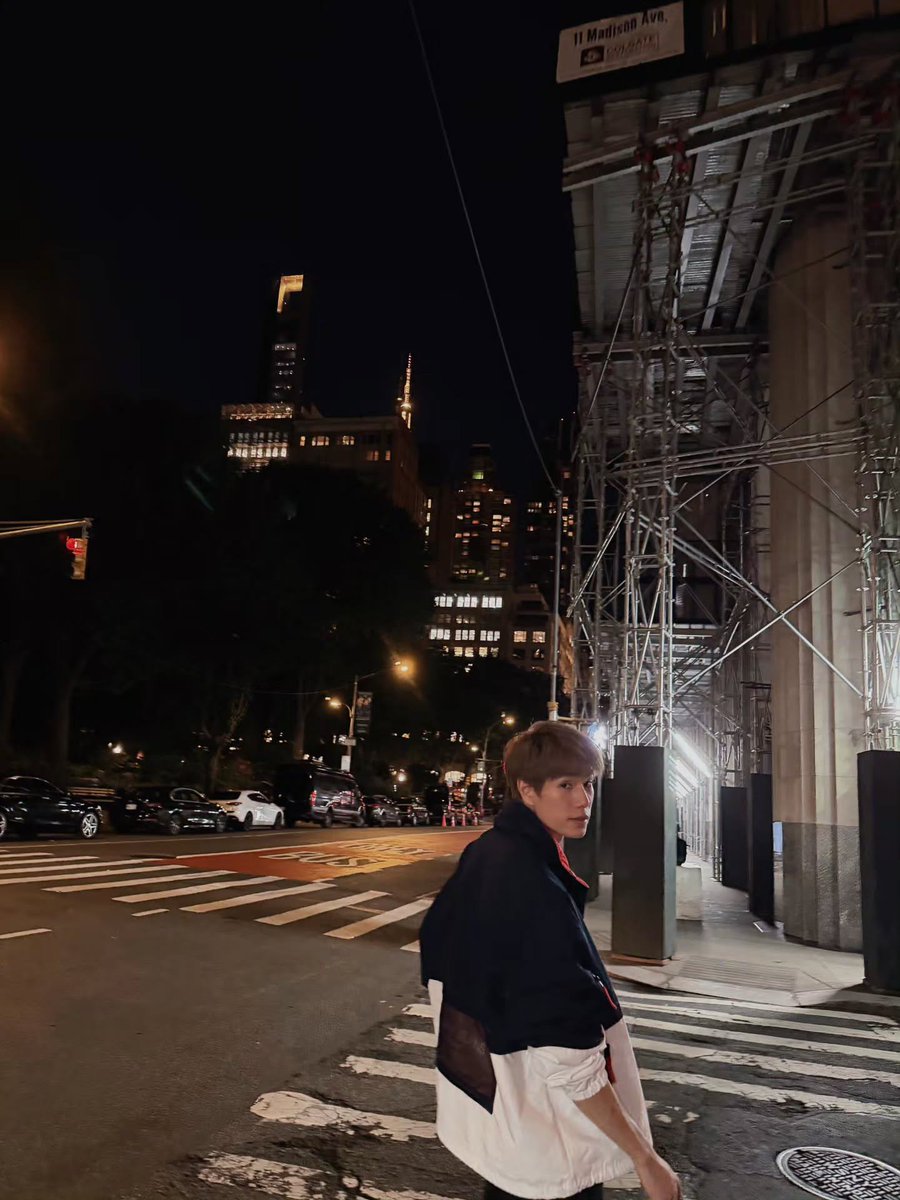doublepjourney_'s tweet photo. 11 hr daze

📸 IG : @phuwintang

🔗 https://t.co/2bObYYaoBI

PHUWIN STINT IN NYC

#TommyHilfigerXPhuwin
#TommyHilfiger #TommyFamily
#phuwintang https://t.co/LBqdHDVY7n