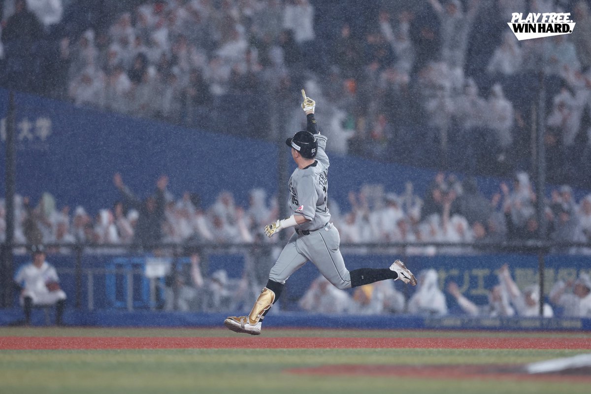 chibalotte's tweet photo. GO-AHEAD GRAND SLAM！
#chibalotte #MarinesBaseball #MarinesHRs https://t.co/M4mbU7Wlst