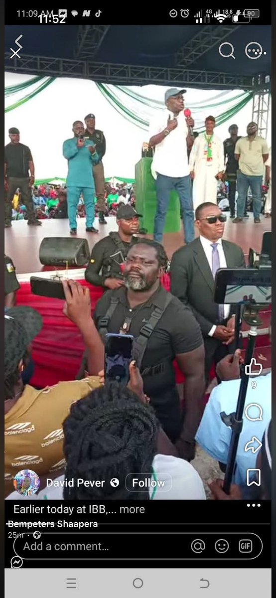 OrteseMickey's tweet photo. @HyacinthAlia First frame is one of the thugs who attacked Mr. Peter Obi in Makurdi.

Second frame is him acting as a bouncer for the Governor of Benue State(Holding the red mic on stage). https://t.co/cdSYV688ZP