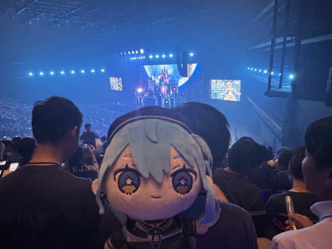 hosimati_fc's tweet photo. HOSHIMACHI SUISEI ARENA TOUR 2026 Once Upon a Stellar
📍Kアリーナ横浜 ｜📅2026年9月9日（水）
 
📡視聴はこちら👇
https://t.co/FIZSKBt0xK
 
このステージをお見逃しな💫
 
#きらめくほしまち
#星街すいせい https://t.co/ABnmKetjWc