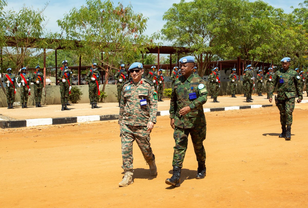 muhaziyacu's tweet photo. Umuyobozi ushinzwe Ingabo z'Umuryango w'Abibumbye ziri mu butumwa bw'amahoro muri Sudani y'Epfo( UNMISS) igice cy'Amajyepfo (Sector South), Brigadier General Shishir BHARDWAG, yashimye  Ingabo z'u Rwanda @RwandaMoD zigize Batayo ya RWANBATT-3, ziri muri ubu butumwa kubera imyitwarire myiza, ubunyamwuga, n' ubwitange bagaragaje mu gushyira mu bikorwa inshingano za UNMISS.

Brigadier General BHARDWAG yabivuze ubwo yasuraga RWANBATT-3 ku wa 8 Nzeri 2026, mu Kigo cya UNMISS Durupi mu murwa mukuru wa Juba