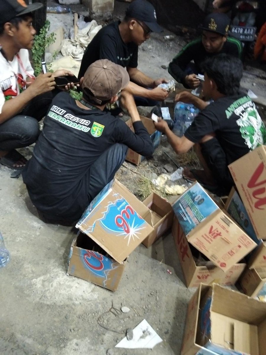BonekMenur1927's tweet photo. Alhamdulillah

Semoga menjadi Berkah dan bermanfaat bagi Saudara kita di Flores NTT.

PENGGALANGAN DANA 
BONEK MENUR PEDULI GEMPA FLORES 

6 SEPTEMBER 2026
Prempatan Prapen Sby

Terima Kasih untuk sumbangsih &amp; Waktunya 

WANI-PEDULI 💚🐊 🇮🇩 

#JanganPernahLelahBerbuatKebaikan https://t.co/FhKpUVpIy9