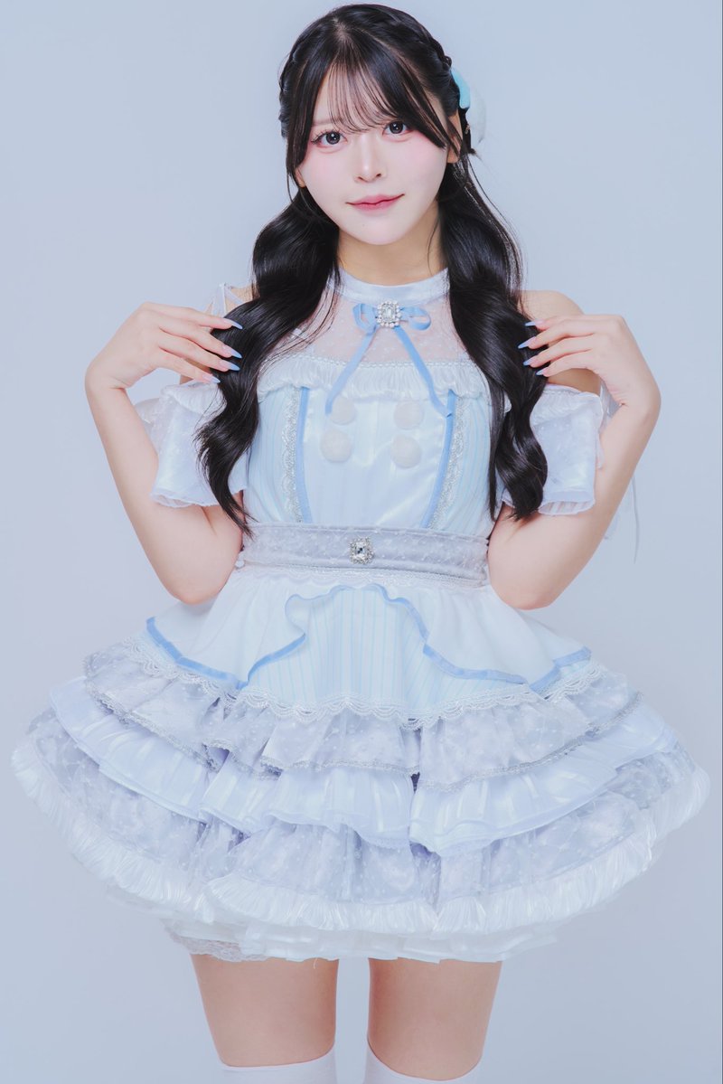 num_qx's tweet photo. 好きになっちゃった ただそれだけ💭 https://t.co/3q9F5xeqad