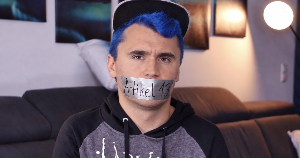 lightningkoray's tweet photo. wisst ihr noch als die ganzen youtuber über artikel 13 geheult haben https://t.co/swu5kCVyot